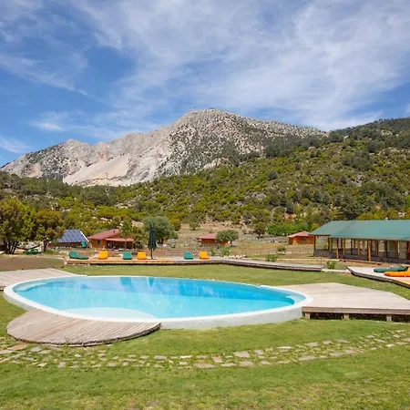 Babakamp Eco Ranch & Retreat Campingplads *